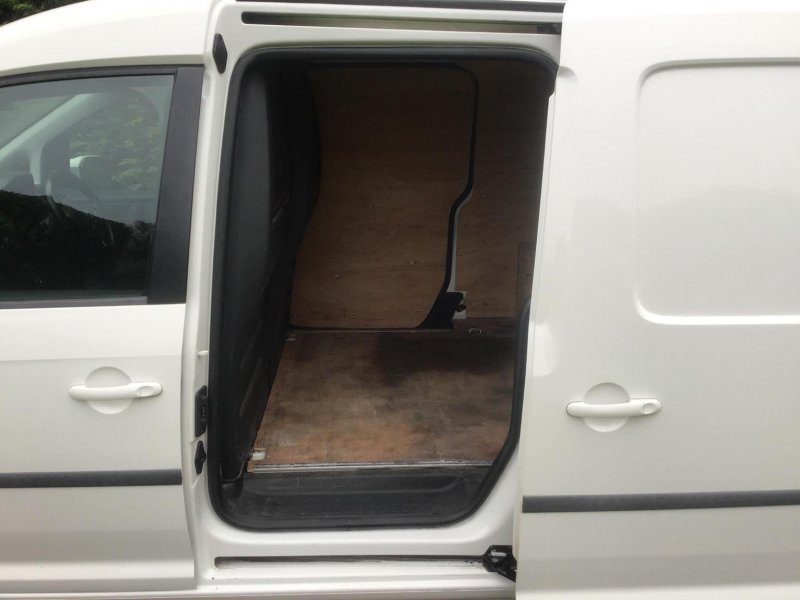 VOLKSWAGEN CADDY MAXI