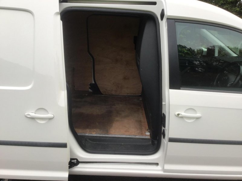VOLKSWAGEN CADDY MAXI