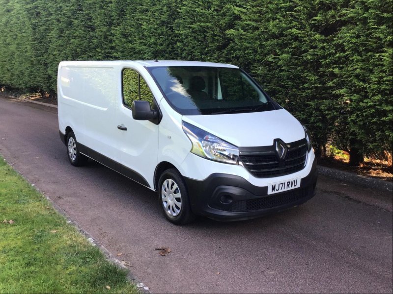 RENAULT TRAFIC