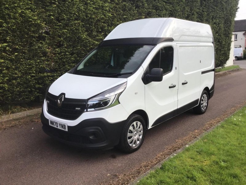 RENAULT TRAFIC