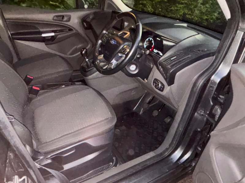 FORD TRANSIT CONNECT