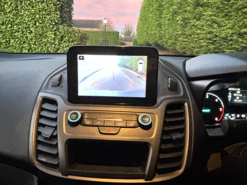 FORD TRANSIT CONNECT