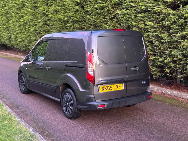 FORD TRANSIT CONNECT