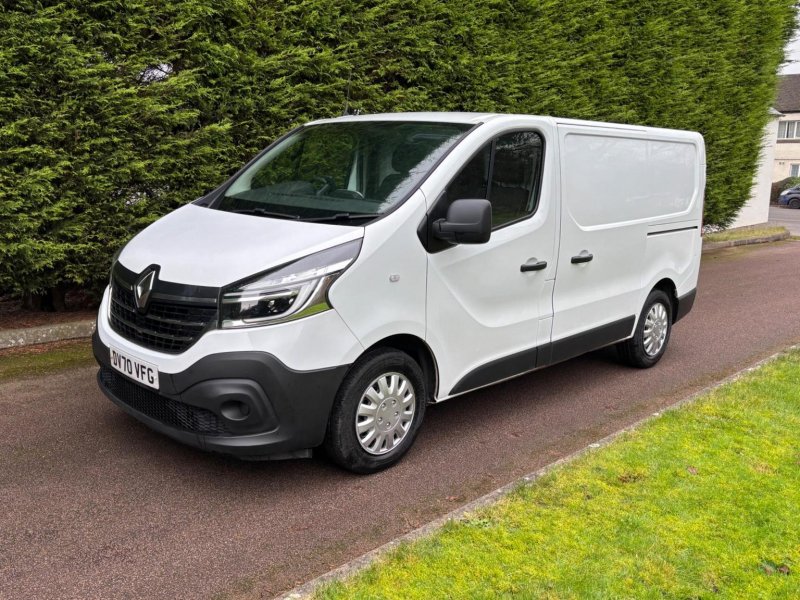 RENAULT TRAFIC