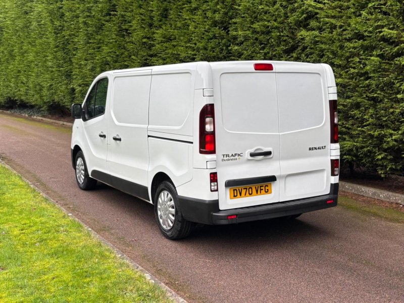 RENAULT TRAFIC