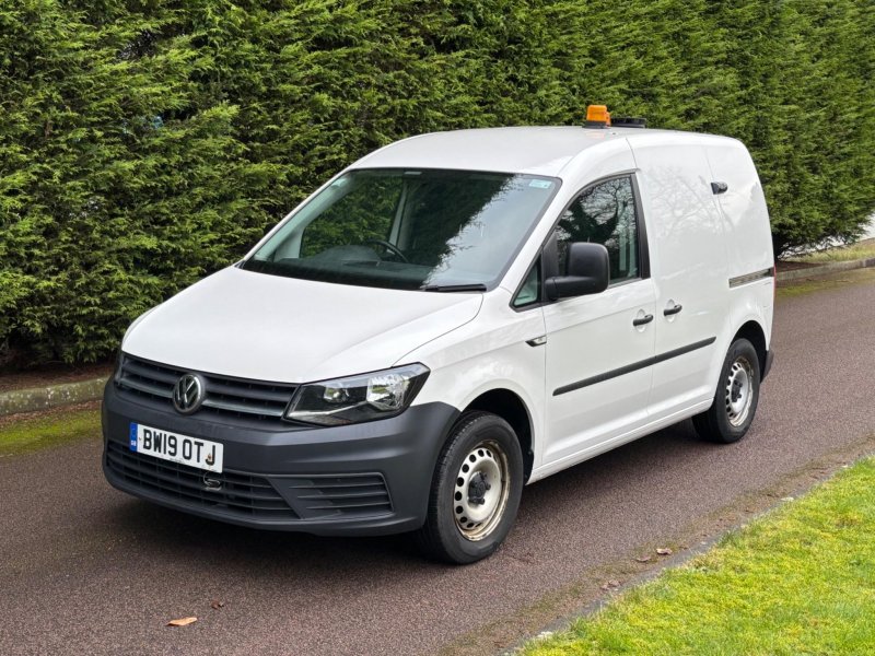 VOLKSWAGEN CADDY