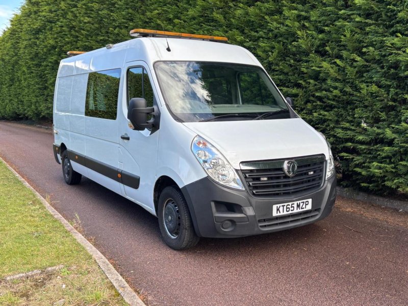 VAUXHALL MOVANO 2.3 CDTi 3500 Crew Van FWD L3H2 (7 Seat)